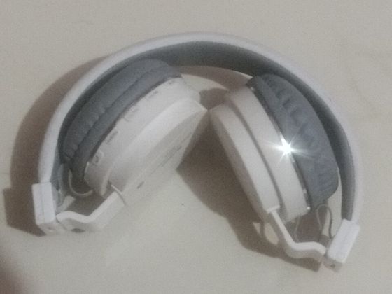 Накладные наушники